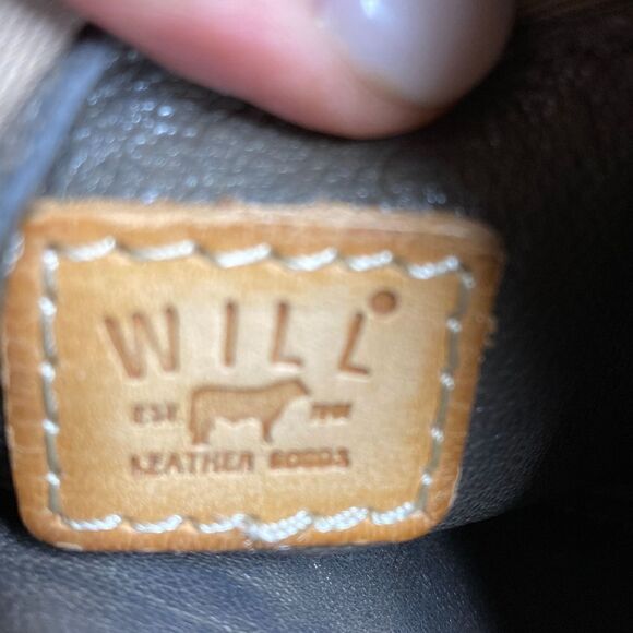 Will Leather Goods Mocha Convertable Wristlet & Crossbody Bag - Picture 10 of 11